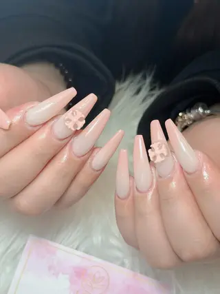 ネイル Lumi Shinokuboのネイルデザイン