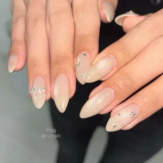 ネイル LIAn.🎀 Munakataのネイルデザイン