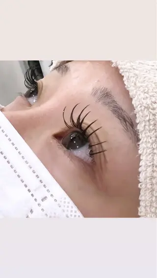 マツエク・マツパ 🎀マリーテレジア 🎀YOKOYAMAの眉毛・アイブロウイメージ