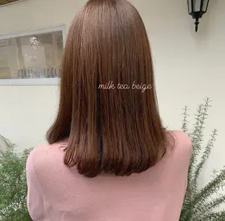 セミロング カラー stylist店長 岡本真依のヘアスタイル