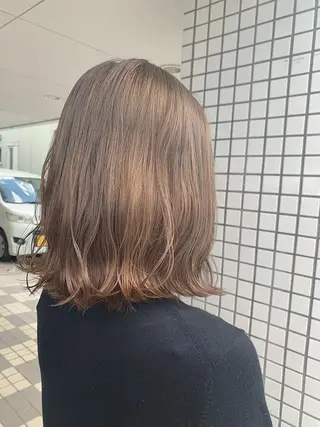 セミロング カラー 🌷かわばた めい🌷のヘアスタイル