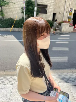 カラー FERIA池田 神原萌花のヘアスタイル