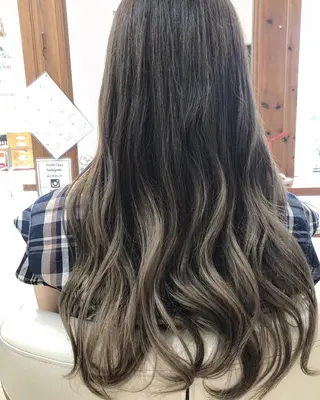 ロング カラー Snaly カラー特化ページのヘアスタイル