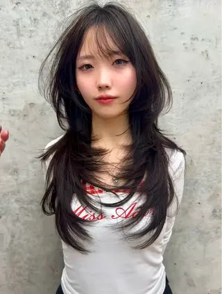 ロング kouji メンズバレイヤージュのヘアスタイル