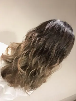 セミロング カラー パーマ 【mokuオーナー】 ちはるのヘアスタイル