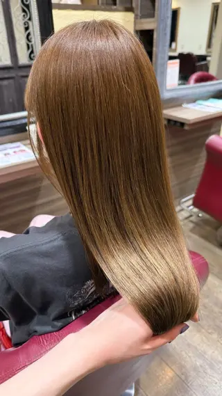 ロング カラー 野田 春華のヘアスタイル