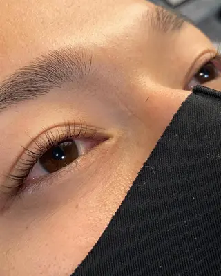 マツエク・マツパ N GLIDEの眉毛・アイブロウイメージ