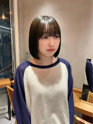 ミディアム カラー ボブ&顔まわりレ イヤー♡TOMOE♡のヘアスタイル