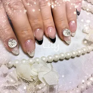 ネイル Lily*nail 🌻Mii🌻のネイルデザイン