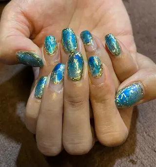 ネイル ビューティーサロン美舞所属・mibu⭐︎ 髙橋のネイルデザイン