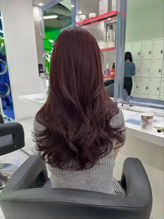 ロング カラー ヘアアレンジ トレンド暖色/ sayaka🍒のヘアスタイル