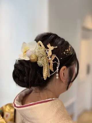 ヘアアレンジ 峯崎響乃 ツヤ髪透明感カラーのヘアスタイル