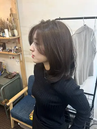 セミロング カラー SUN GLOW  サングロウ所属・水素トリートメント／ 髪質改善/ナカノメのヘアスタイル