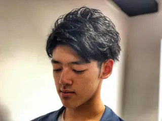 ショート カラー パーマ メンズ 美髪矯正 Rioのヘアスタイル