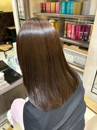 セミロング 🫧ボブ/ツヤ髪/美 髪矯正／菜結のヘアスタイル
