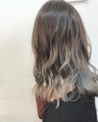 ロング 吉田 典弘のヘアスタイル