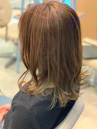 ミディアム カラー 北川 拓也のヘアスタイル