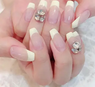 ネイル VIVIAN リサのネイルデザイン