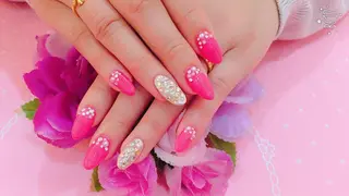 ショート SINCERELY シンシアリー🌈のネイルデザイン