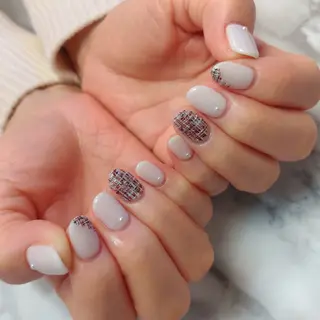 ネイル ジェヌインネイル 河内のネイルデザイン