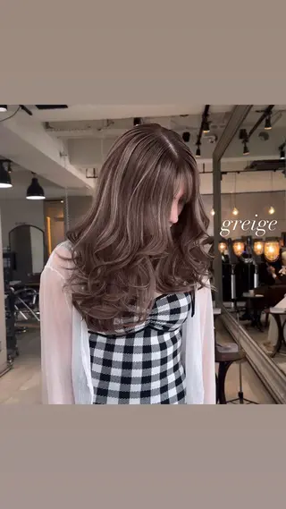 ロング カラー 💜ハイトーン💛 マジカルかいちゃんのヘアスタイル