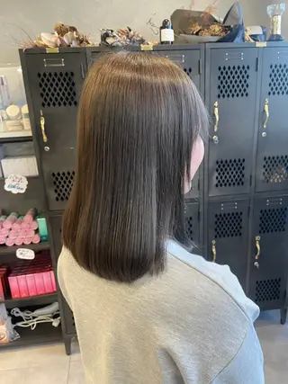 ミディアム 柄澤 菜南子のヘアスタイル