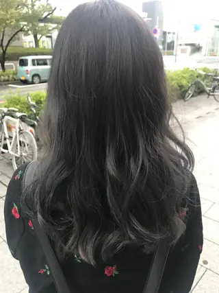 ミディアム Redeww所属・HIRO .Nのヘアスタイル