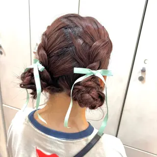 セミロング ヘアメ🎀推しカラー 🥣横浜/しほ🧸のヘアスタイル