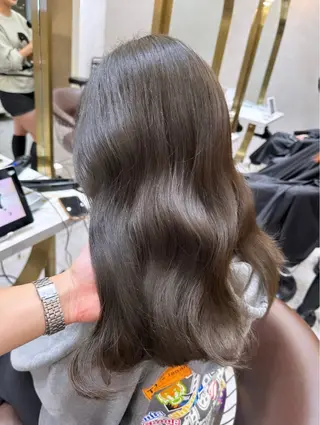 セミロング カラー ヘアアレンジ 天神/ブリーチ/ ブリーチなしカラーのヘアスタイル