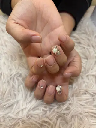 ネイル 伊藤 いちごのネイルデザイン