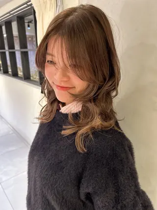 ミディアム liberal所属・🧦 miyu/石橋阪大前のヘアスタイル