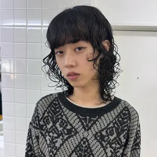 ミディアム カラー パーマ こはる／ハードパーマ /癖毛風パーマ🧃のヘアスタイル