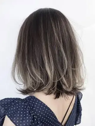 ミディアム La fith  hair chill 松山大街道店所属・不動令 認定カラーリストのヘアスタイル