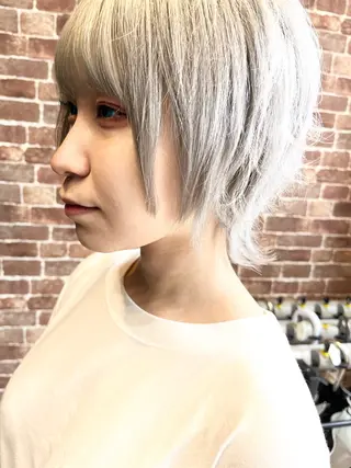 ショート カラー メンズ 久木原 ゆりのヘアスタイル