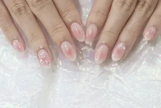 ネイル Leonie ｵｵｲのネイルデザイン