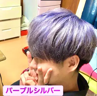 ショート カラー メンズ 大前 吏央のヘアスタイル