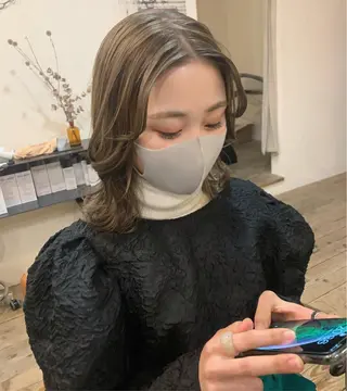 ミディアム カラー mir MIYUのヘアスタイル