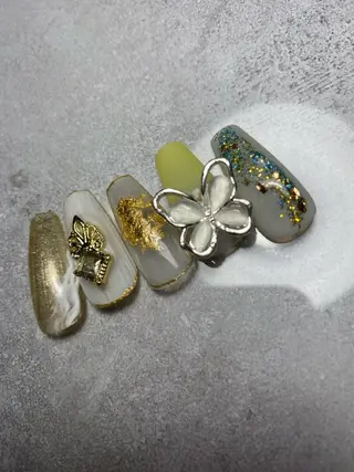 ネイル Bavardage Nailのネイルデザイン