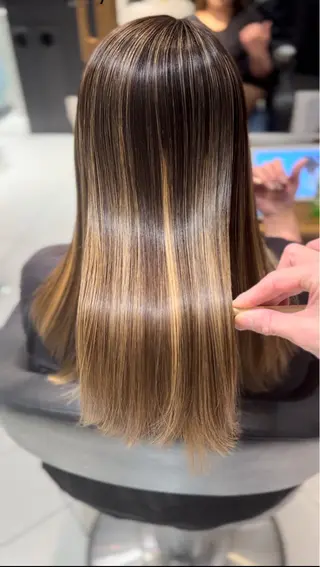 セミロング ✨美髪矯正の専門家✨ 髪質改善　松村のヘアスタイル