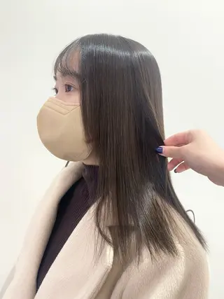 セミロング カラー ベージュ/アレンジ /横浜/杉本千夏のヘアスタイル