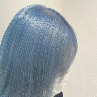 ミディアム カラー shiho .のヘアスタイル