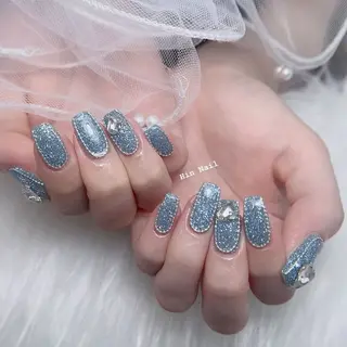 ネイル Hin Nailsのネイルデザイン