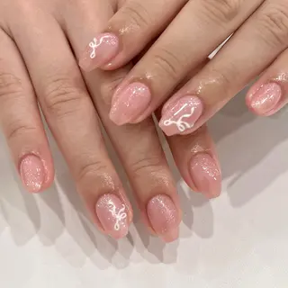 ネイル SHIORI🐈‍⬛ 韓国⌇ワンホンネイルのネイルデザイン