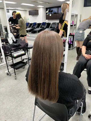 ロング カラー 川越ハイトーン🧸 Yumaのヘアスタイル
