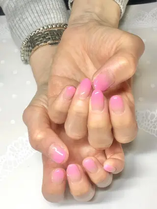 ネイル 新宿ネイルサロン ジェミディローサのネイルデザイン