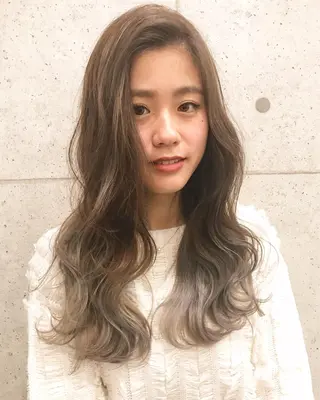 ロング カラー ヘアアレンジ 縮毛矯正 髪質改善寺坂雄飛💐のヘアスタイル