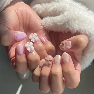 ネイル 鈴木 結奈のネイルデザイン