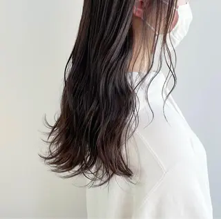 ロング カラー 山口 莉奈のヘアスタイル