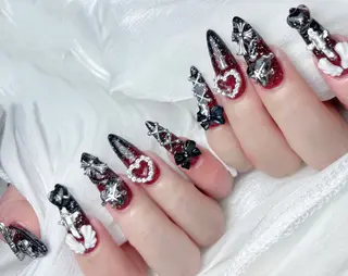 ネイル 🎀M nails✨ ビューティーのネイルデザイン