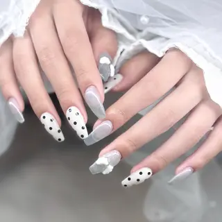 ネイル 🩰fein. 🫧のネイルデザイン
